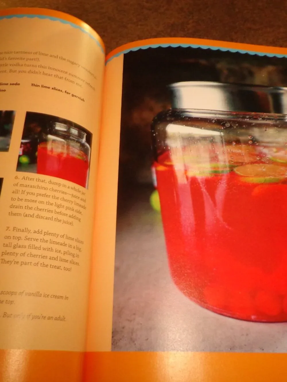 Cookbook Hardcover The Pioneer Woman Cooks Colored Photography 292 Pgs.